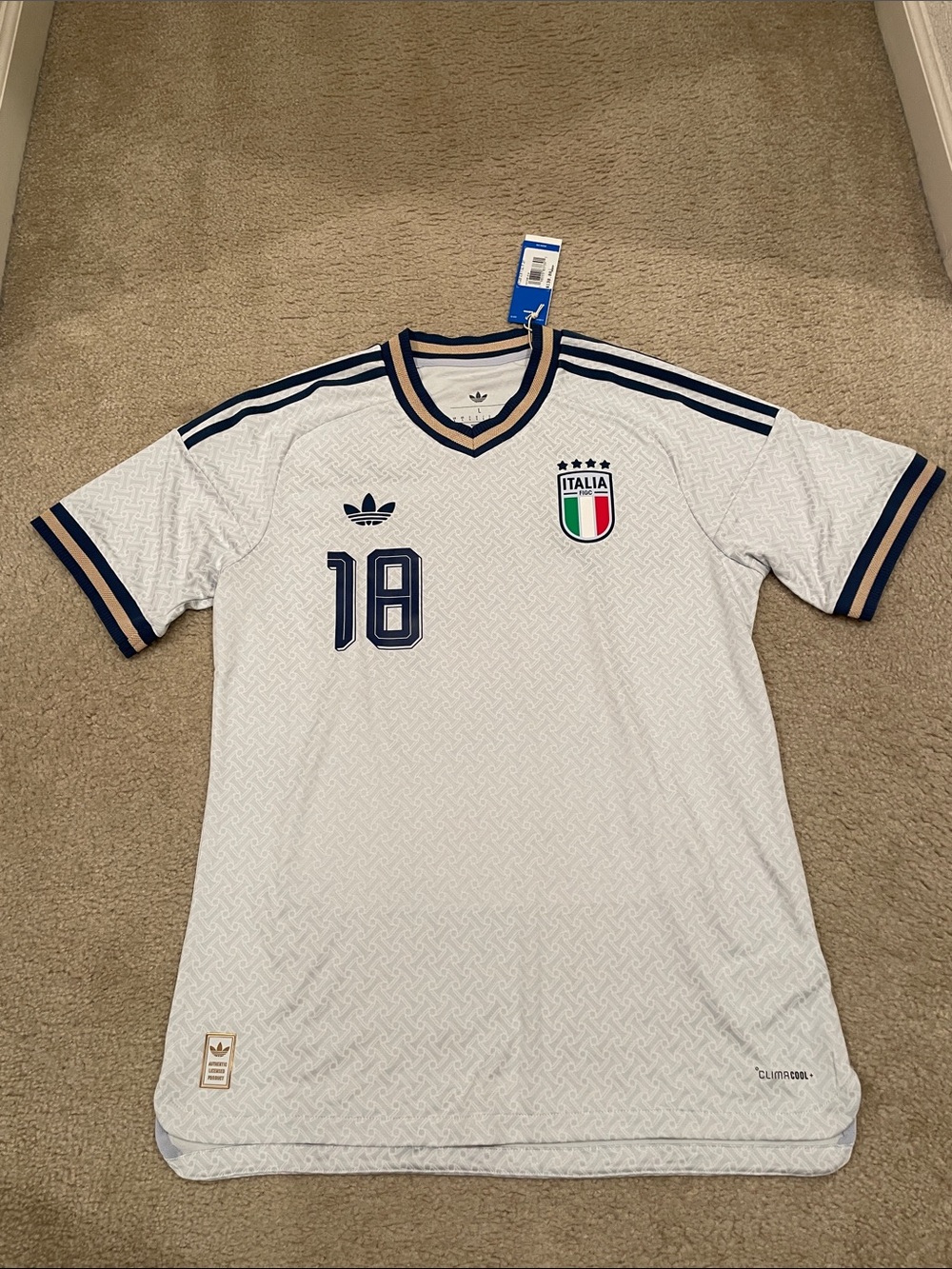 adidas Italia Italy 26 Away Barella Jersey size L men NWT